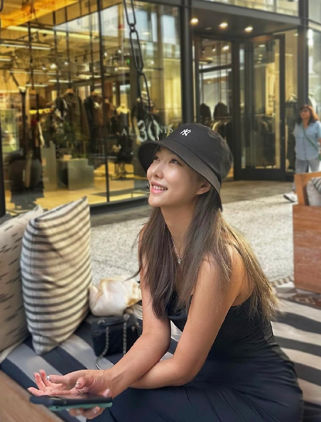 이나비아 이미지 3